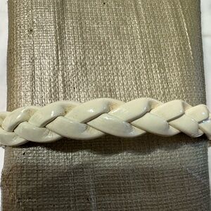 White leather bracelet, new without tags for men or women